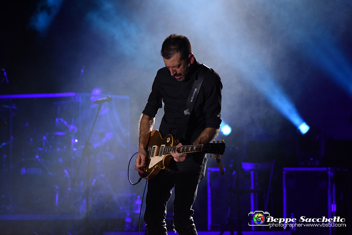 VBS_4178 - Concerto Edoardo Bennato - Peter Pan Rock 'n' Roll Tour.jpg